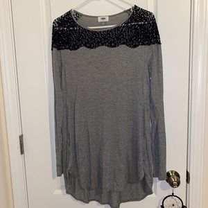 Old Navy long sleeve top